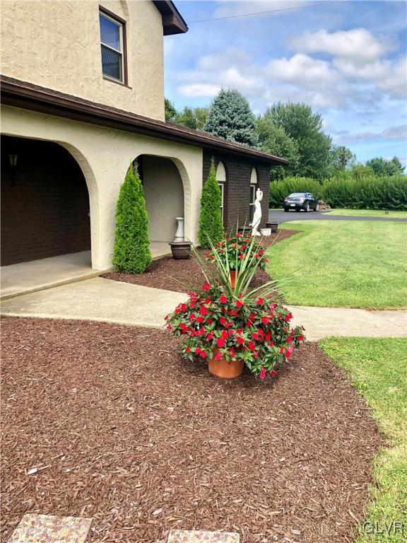 533 Church Road Bath, PA 18014 - Photo 4 of 50
