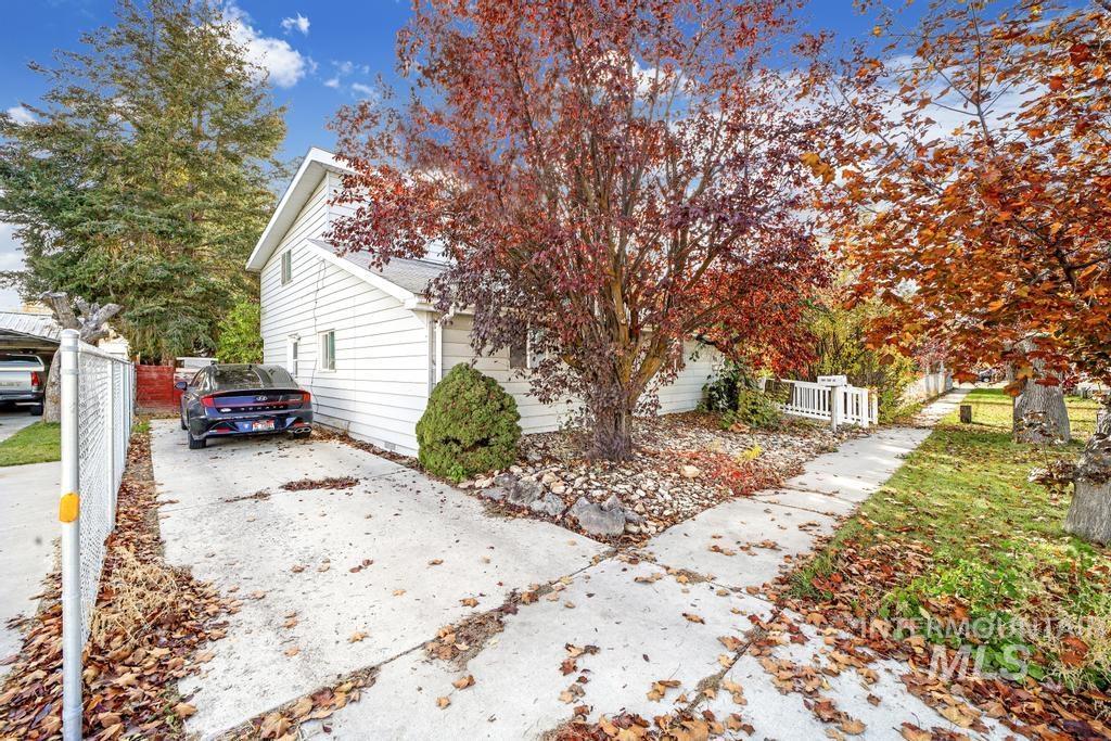 111 2nd Street Rupert, ID 83350 - Photo 4 of 34