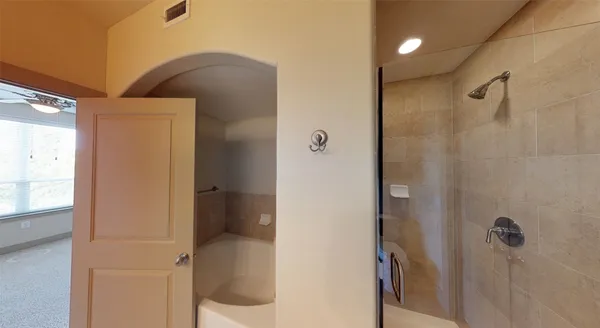 $1,860 | 1340 West Gray Street, Unit 220, Houston, TX 77019