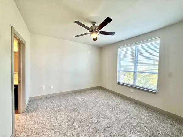 $1,860 | 1340 West Gray Street, Unit 220, Houston, TX 77019
