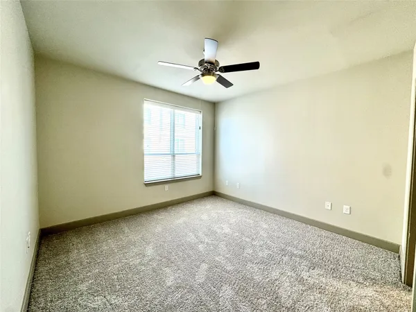 $1,860 | 1340 West Gray Street, Unit 220, Houston, TX 77019