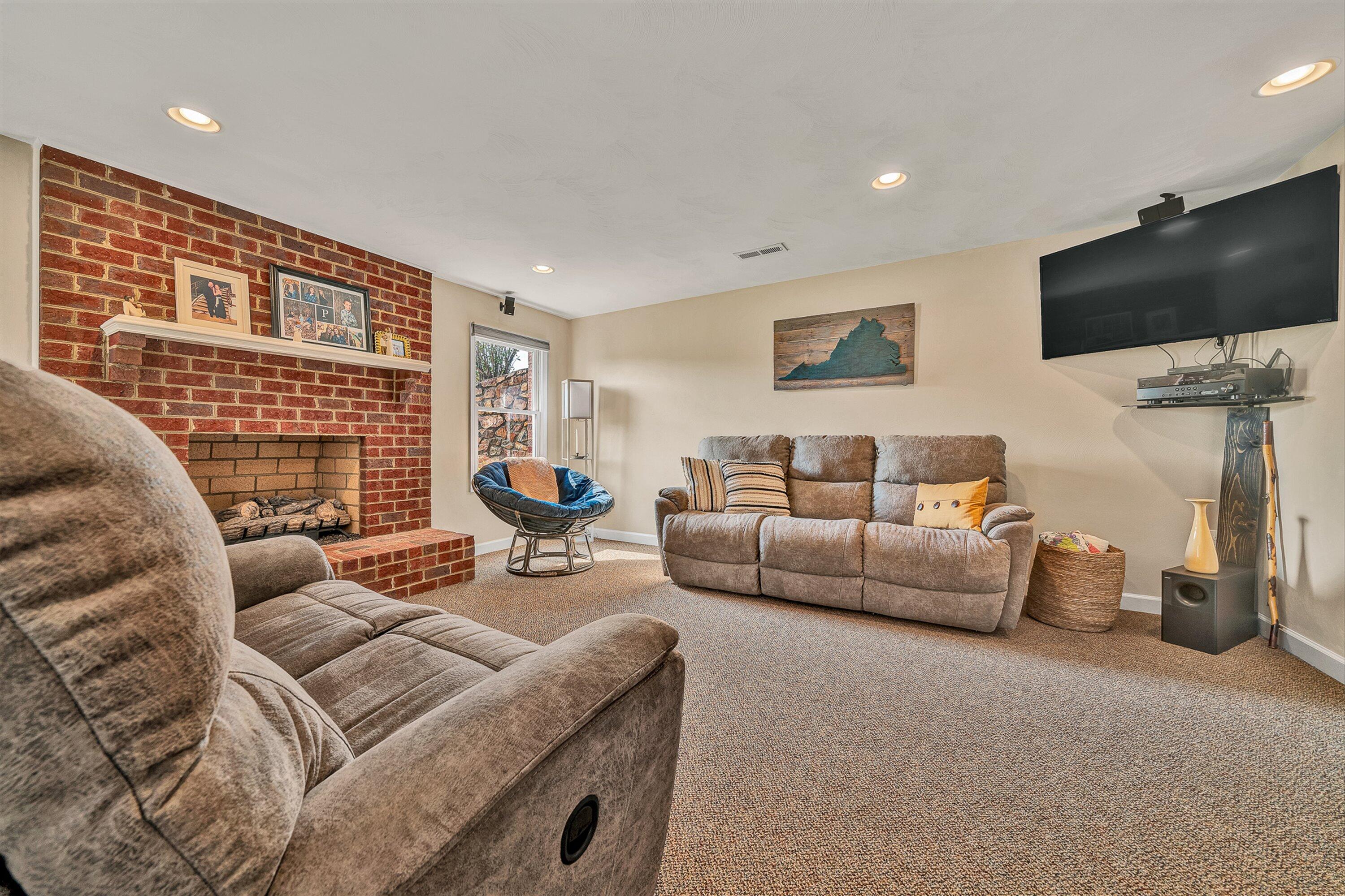 46 Old Church Lane Blue Ridge, VA 24064 - Photo 40 of 65 44-VM-05574