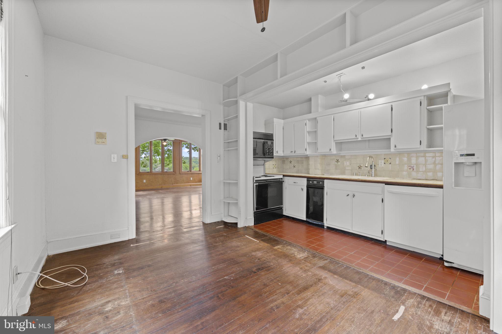 2812 Adams Mill Road Northwest Washington, DC 20009 - Photo 12 of 45 Kitchen and Dining Room