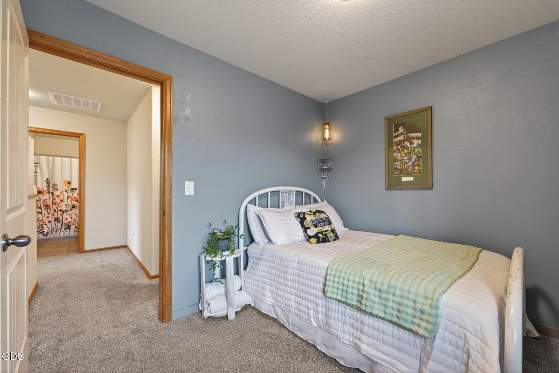 20696 Barton Crossing Way Bend, OR 97701 - Photo 25 of 44