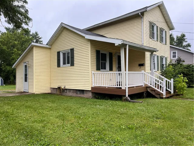 $1,700 | 145 Tillotson Street, Canandaigua City, NY 14424