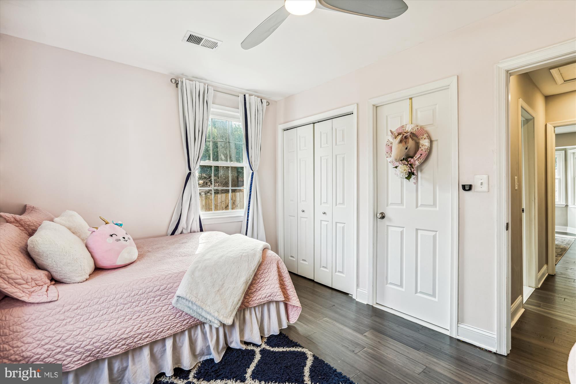 10206 Sutherland Road Silver Spring, MD 20901 - Photo 23 of 74 Bedroom #2 - en suite jack & jill bath