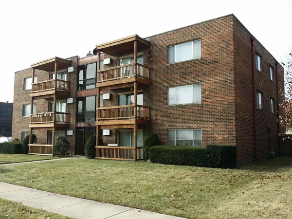 $1,575 | 17544 71st Avenue, Unit 101, Tinley Park, IL 60477