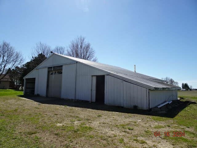 7275 Cram Road Owosso, MI 48867 - Photo 43 of 55 50140069-350d56df-0dbc-42da-b512-9639db11969f.JPG
