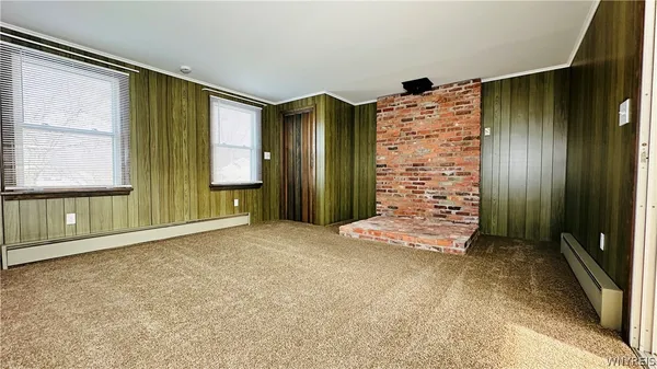 $1,900 | 954 Brighton Road, Tonawanda, NY 14150