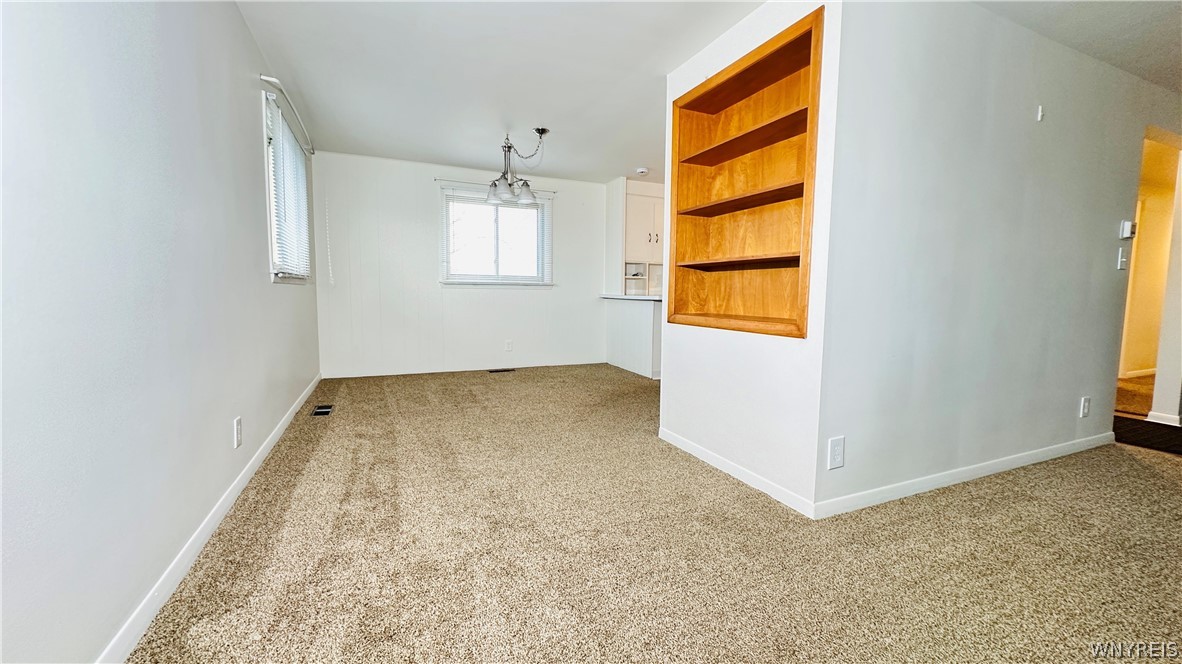 954 Brighton Road Tonawanda, NY 14150 - Photo 9 of 42