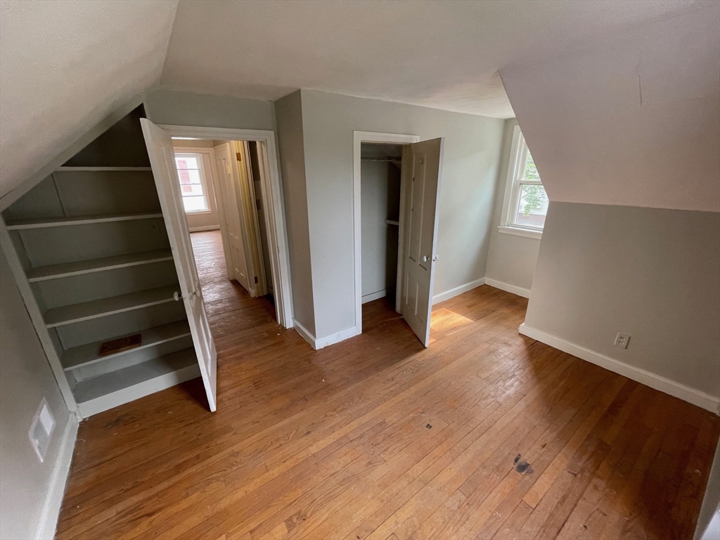 5 Barber Street Springfield, MA 01109 - Photo 18 of 20