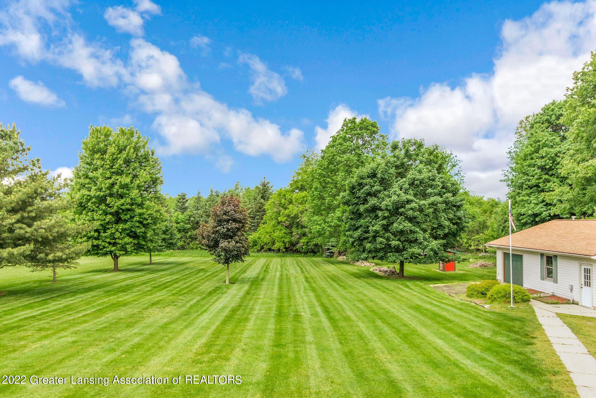 845 Grovenburg Road Holt, MI 48842 - Photo 23 of 30 IMG_0098