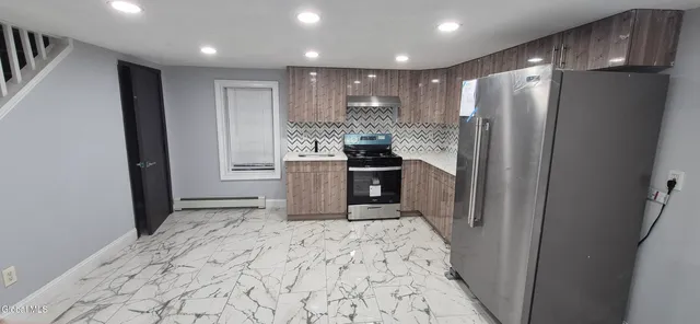 $320,000 | 22 Clermont Street, Saugerties, NY 12477