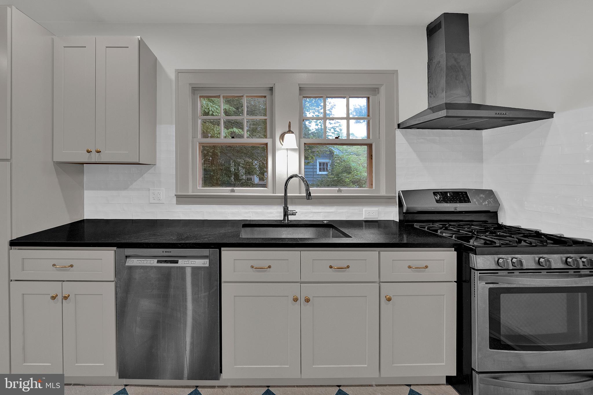 89 West Upper Ferry Road Ewing, NJ 08628 - Photo 13 of 27 Kitchen