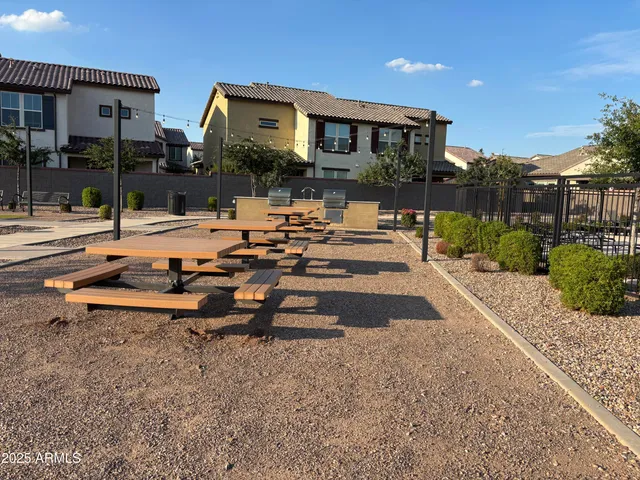 $439,500 | 1255 North Arizona Avenue, Unit 1124, Chandler, AZ 85225