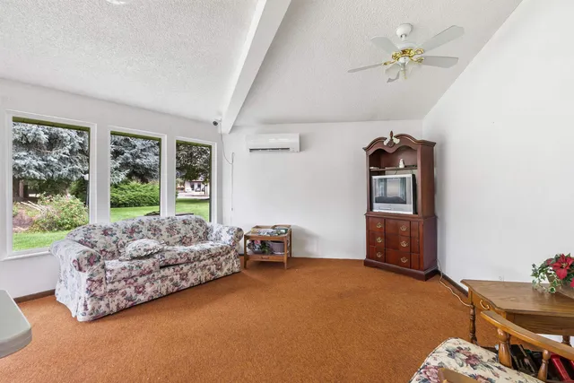 $289,000 | 9020 North Country Homes Boulevard, Unit 6, Spokane, WA 99218