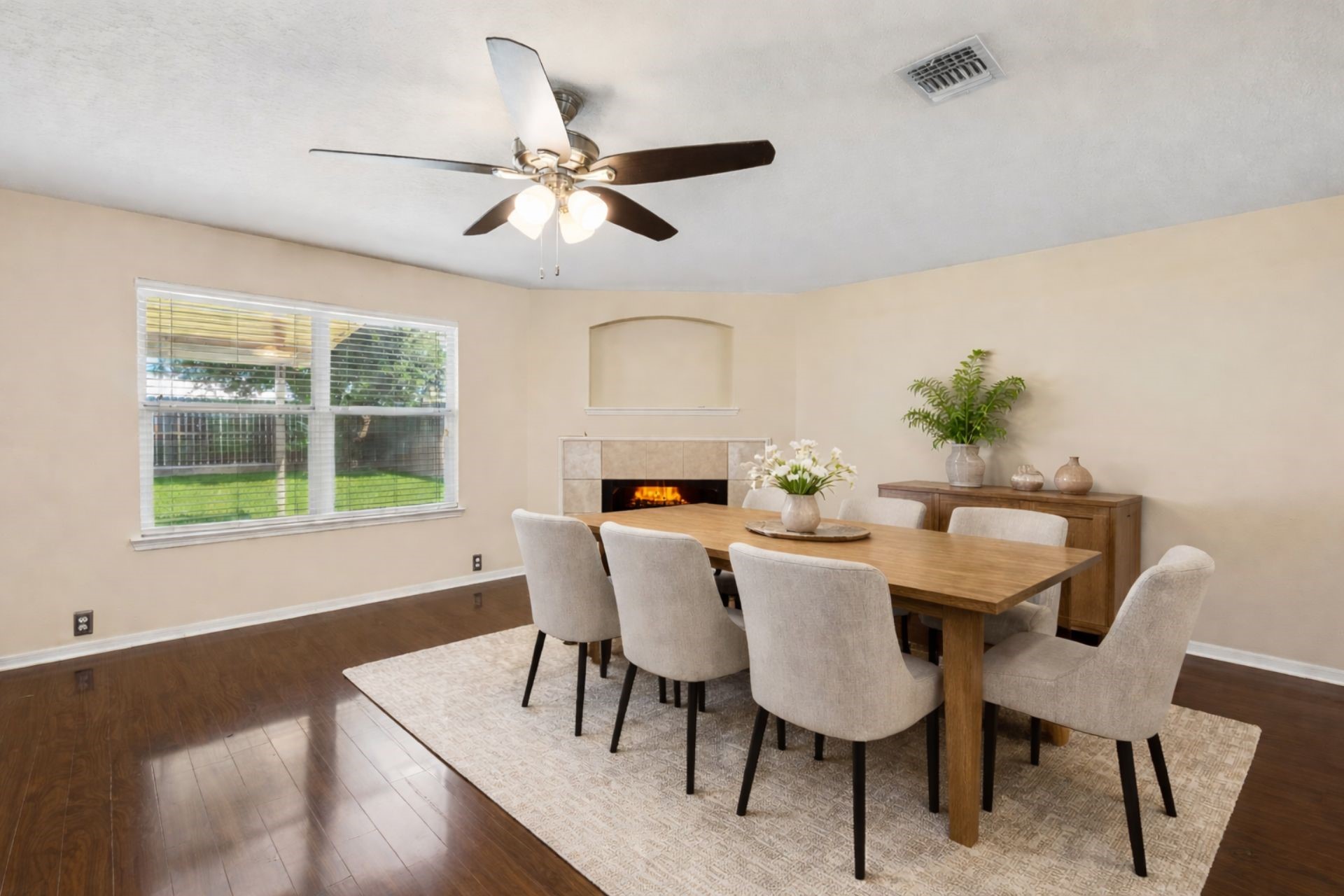 527 Cypresswood Knoll Spring, TX 77373 - Photo 4 of 20 Virtually Staged