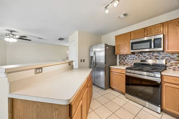 $325,000 | 527 Cypresswood Knoll, Spring, TX 77373