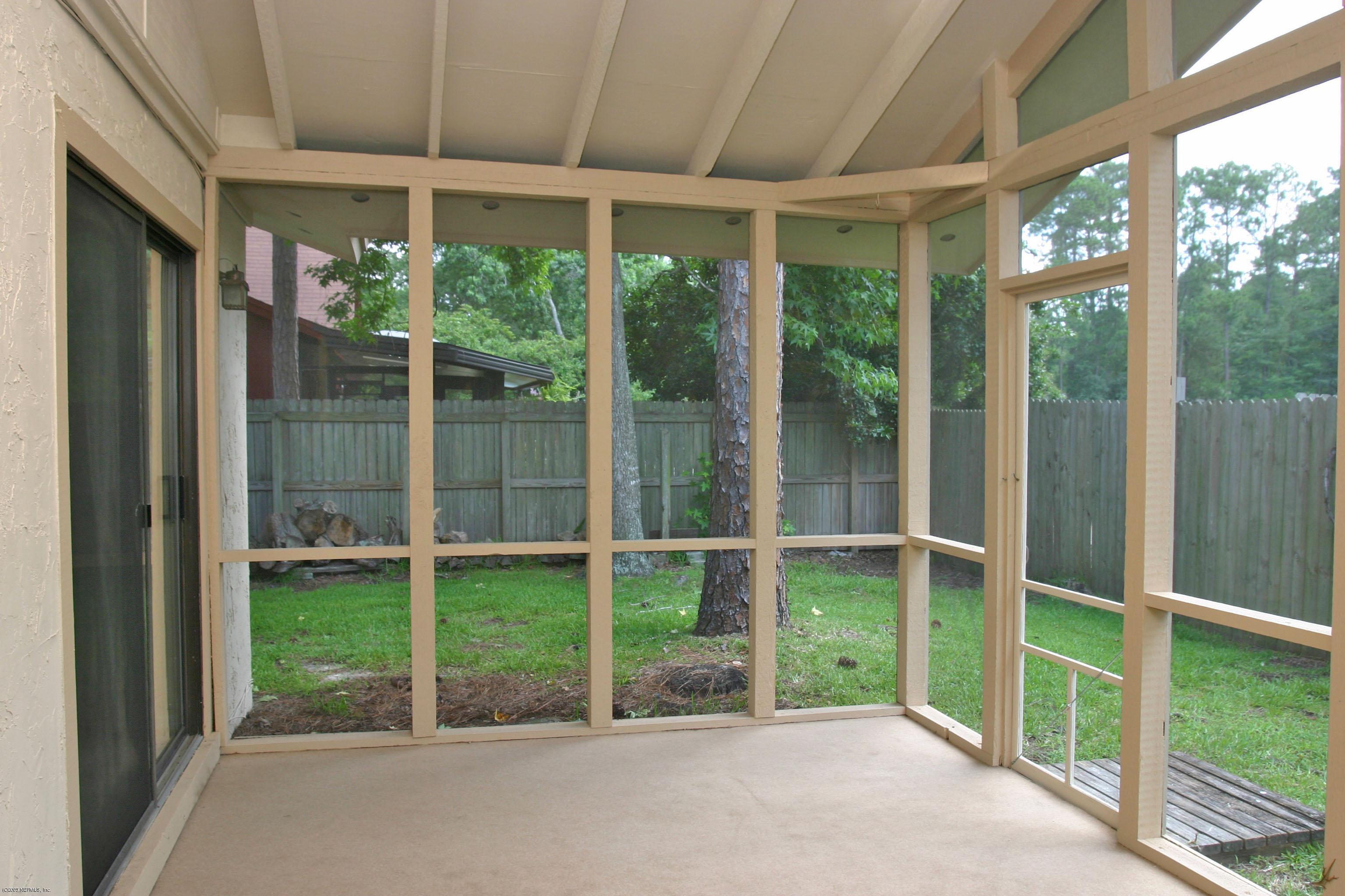 10581 Hampton Road Jacksonville, FL 32257 - Photo 12 of 12 Porch