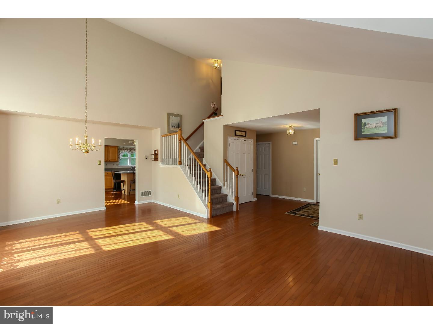 723 Scott Lane Wallingford, PA 19086 - Photo 5 of 25 Gallery Image 5