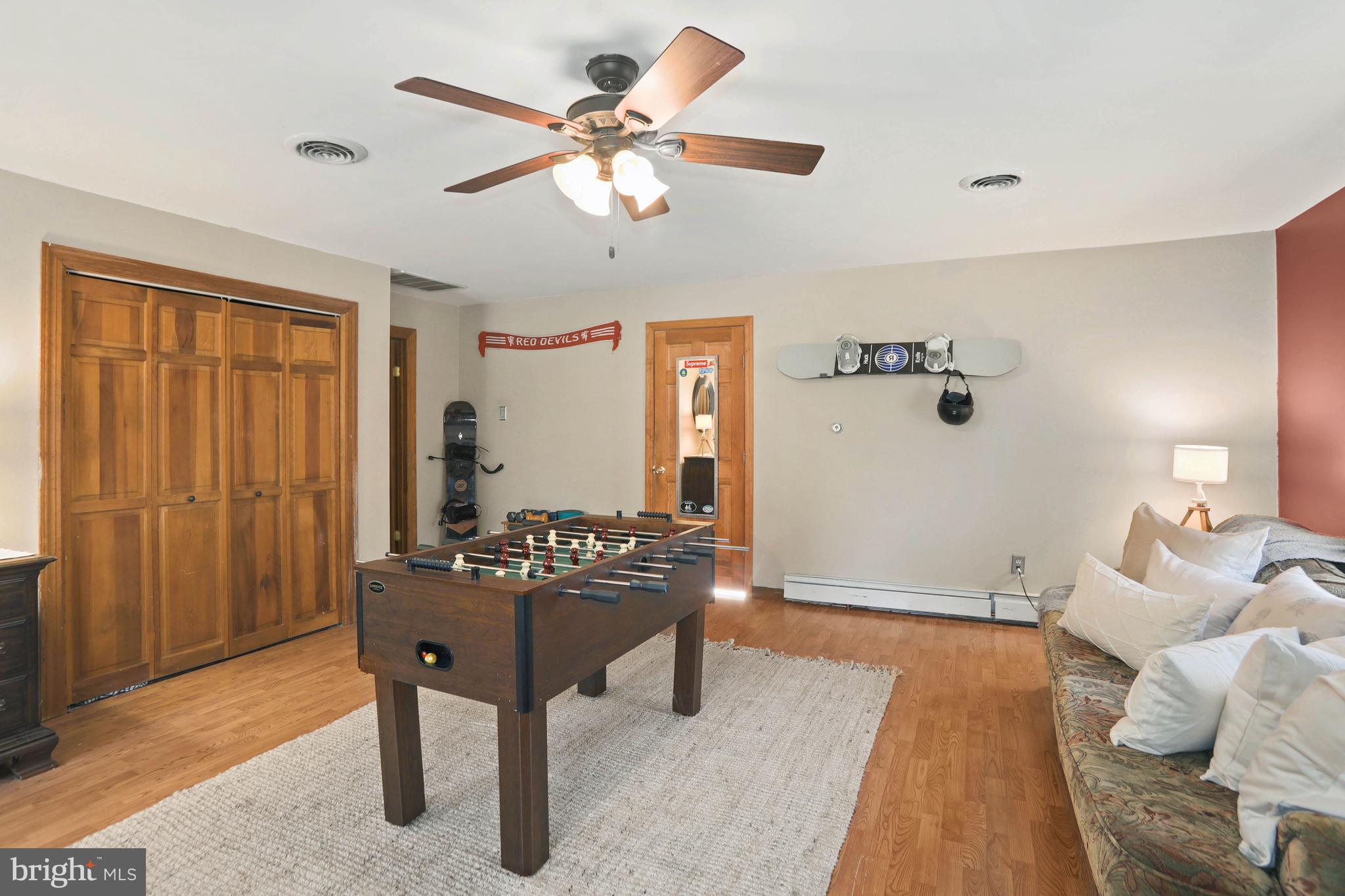 151 Patty Bowker Road Tabernacle, NJ 08088 - Photo 25 of 52 a living room with furniture
