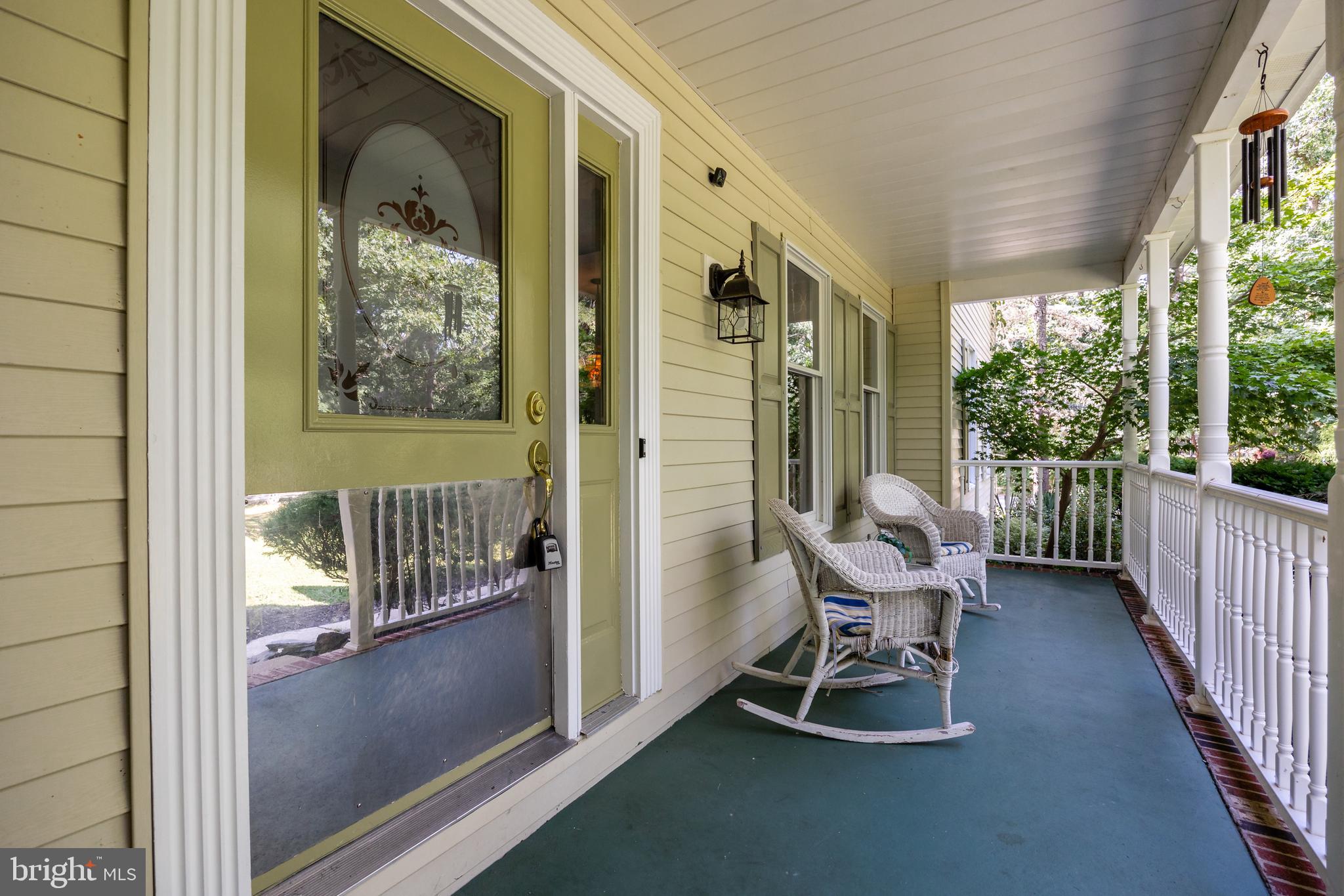 151 Patty Bowker Road Tabernacle, NJ 08088 - Photo 4 of 52 a balcony with chairs