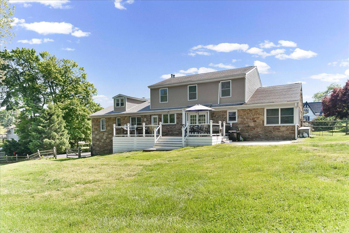 779 Concord Road Glen Mills, PA 19342 - Photo 5 of 41 Charming home with spacious deck and large yard.