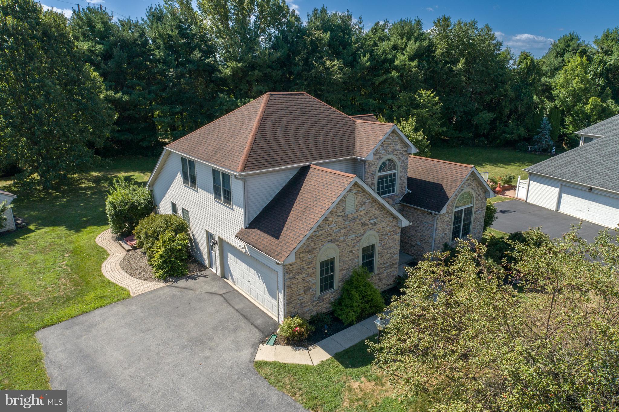 5305 Princeton Road Macungie, PA 18062 - Photo 2 of 42