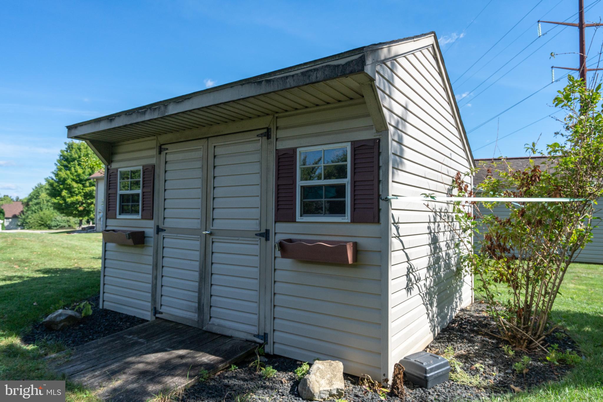 5305 Princeton Road Macungie, PA 18062 - Photo 38 of 42