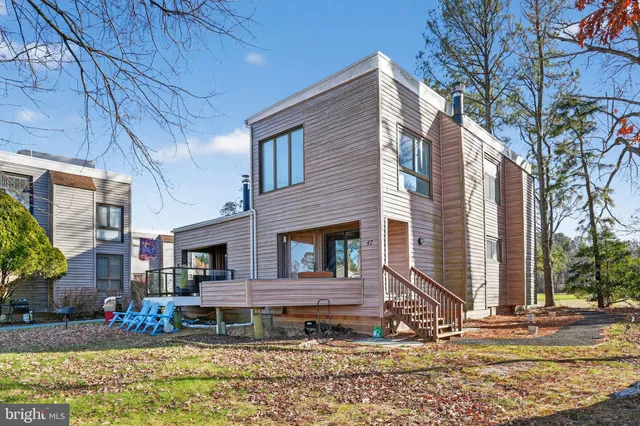 $395,000 | 438 Ocean Parkway, Unit 47, Ocean Pines, MD 21811