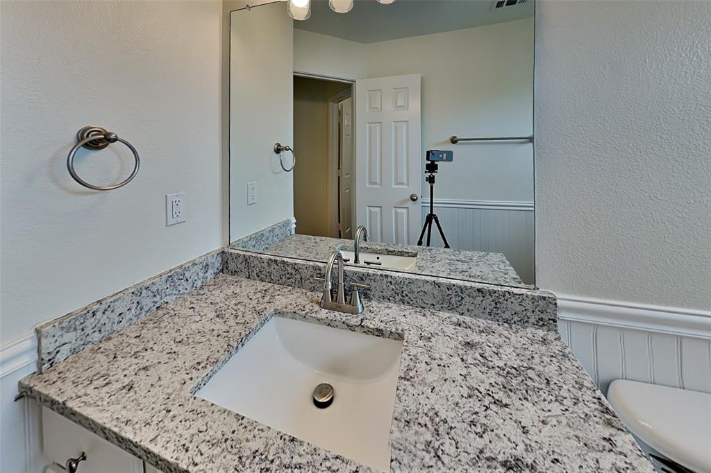 10005 Chadbourne Road Fort Worth, TX 76244 - Photo 17 of 40