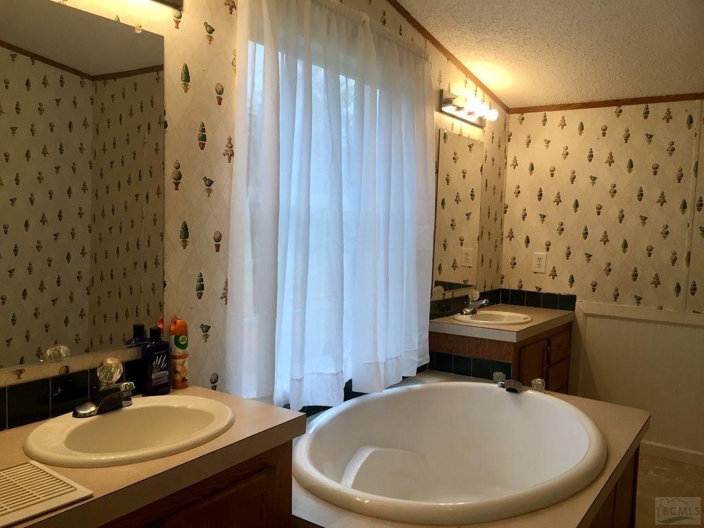 4919 Rocky Ridge Road Connelly Springs, NC 28612 - Photo 13 of 17 Gallery Image 13