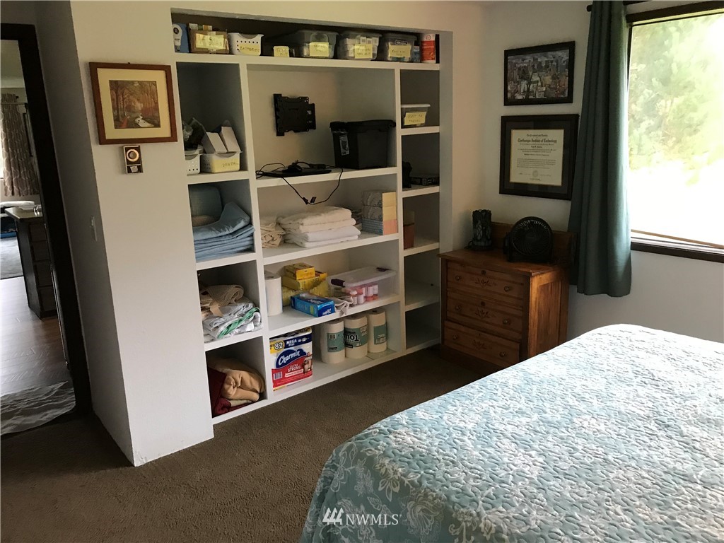 444 Farrington Road Port Angeles, WA 98363 - Photo 15 of 38 Gallery Image 15