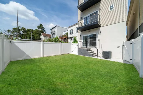$5,150 | 159 Hopkins Avenue, Unit 1, Jersey City, NJ 07306
