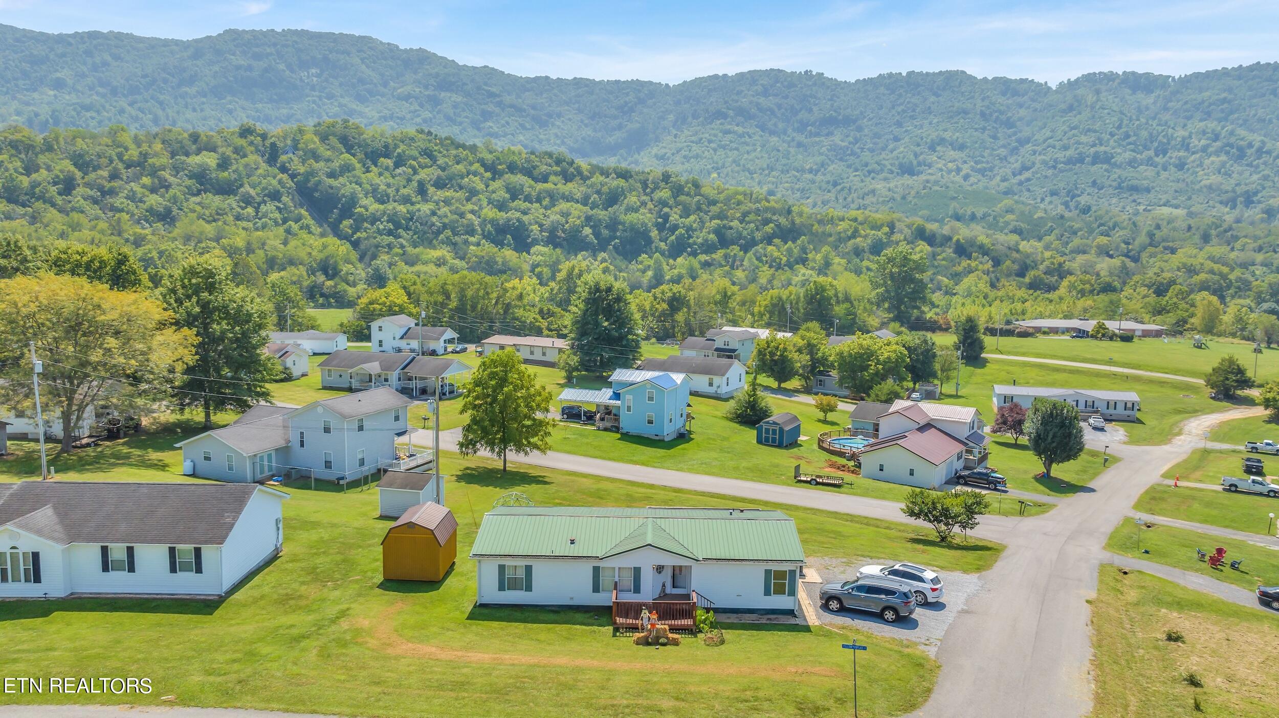 256 Oak Lane Road Dryden, VA 24243 - Photo 36 of 43 37_dji_0412