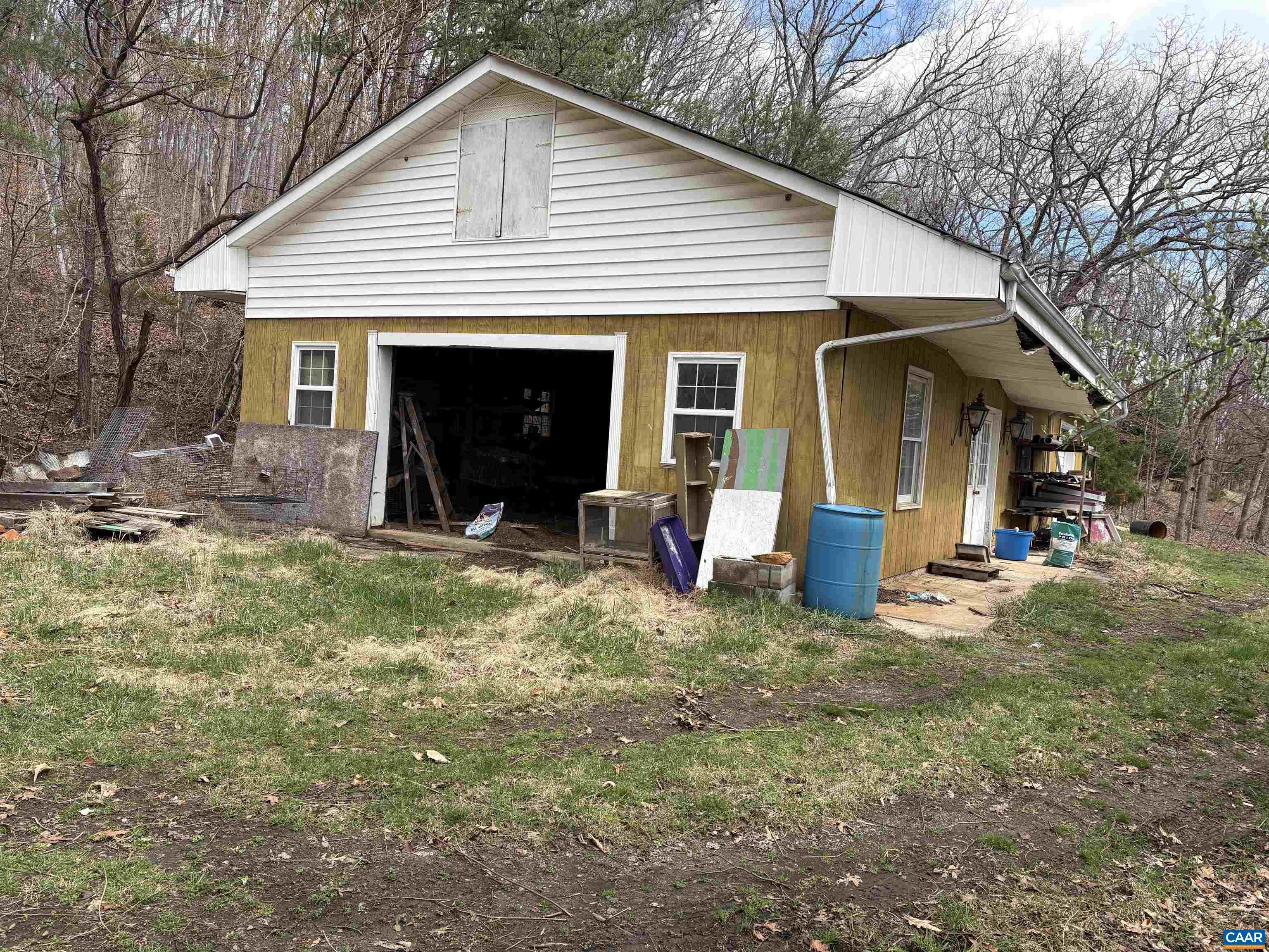 9450 James River Road Shipman, VA 22971 - Photo 19 of 21 Workshop