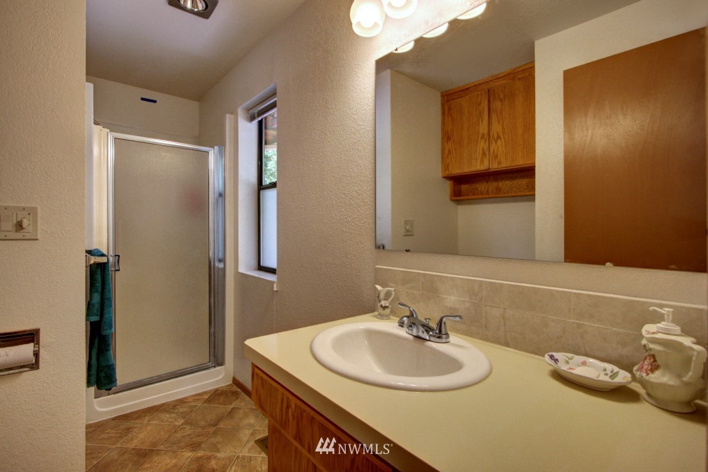 312 Chelan Avenue Southeast Renton, WA 98059 - Photo 14 of 25 Gallery Image 14