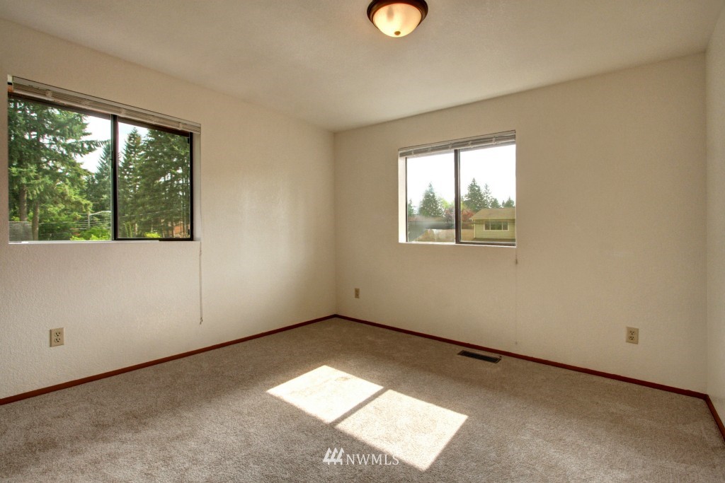 312 Chelan Avenue Southeast Renton, WA 98059 - Photo 15 of 25 Gallery Image 15
