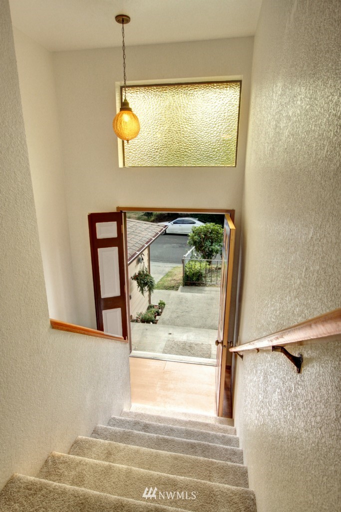 312 Chelan Avenue Southeast Renton, WA 98059 - Photo 17 of 25 Gallery Image 17