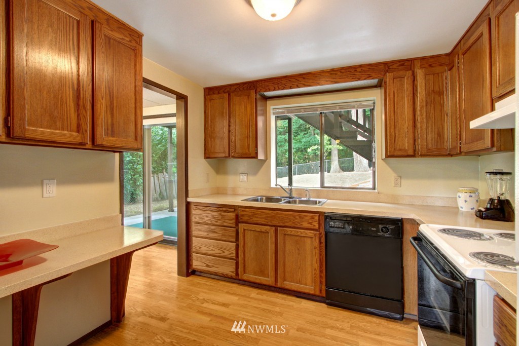 312 Chelan Avenue Southeast Renton, WA 98059 - Photo 21 of 25 Gallery Image 21