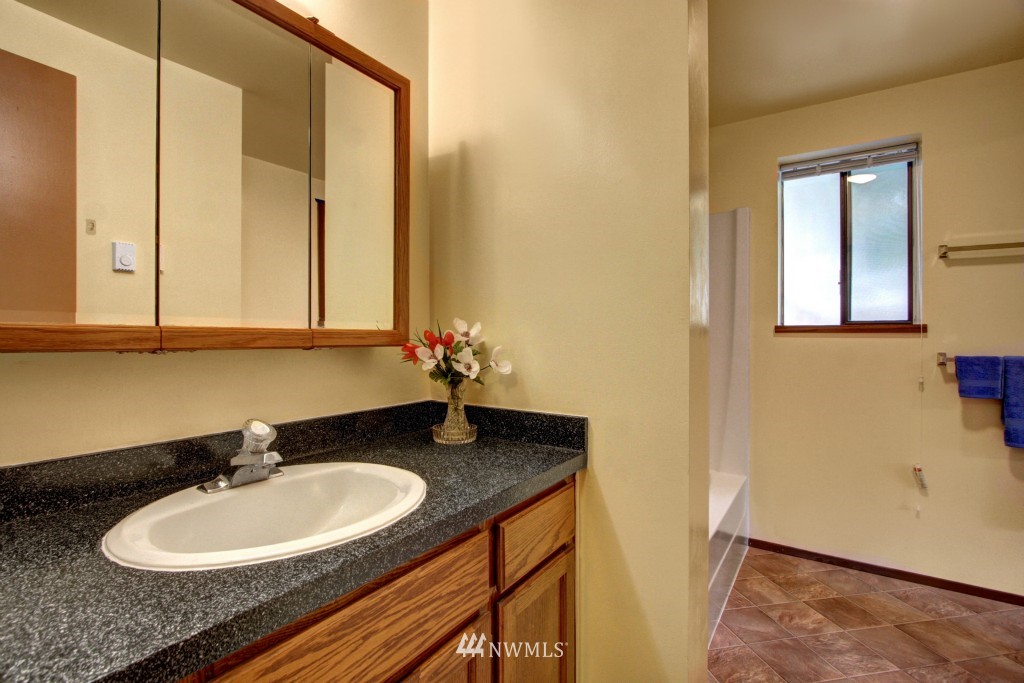 312 Chelan Avenue Southeast Renton, WA 98059 - Photo 23 of 25 Gallery Image 23