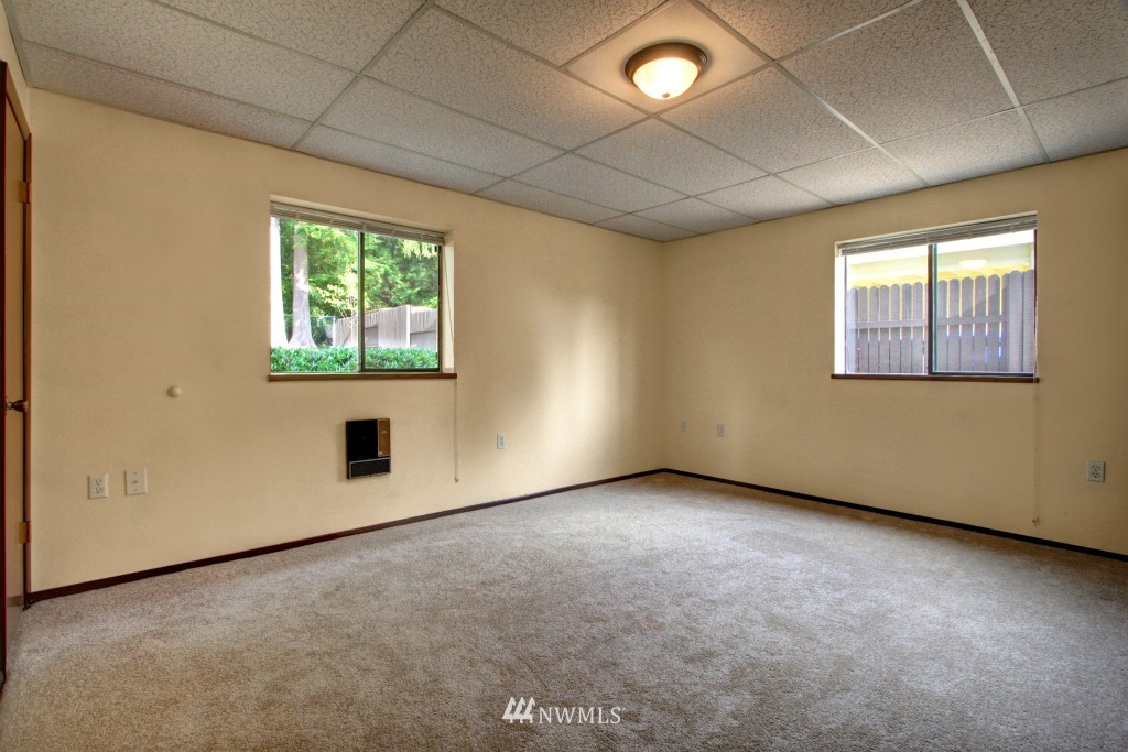 312 Chelan Avenue Southeast Renton, WA 98059 - Photo 24 of 25 Gallery Image 24