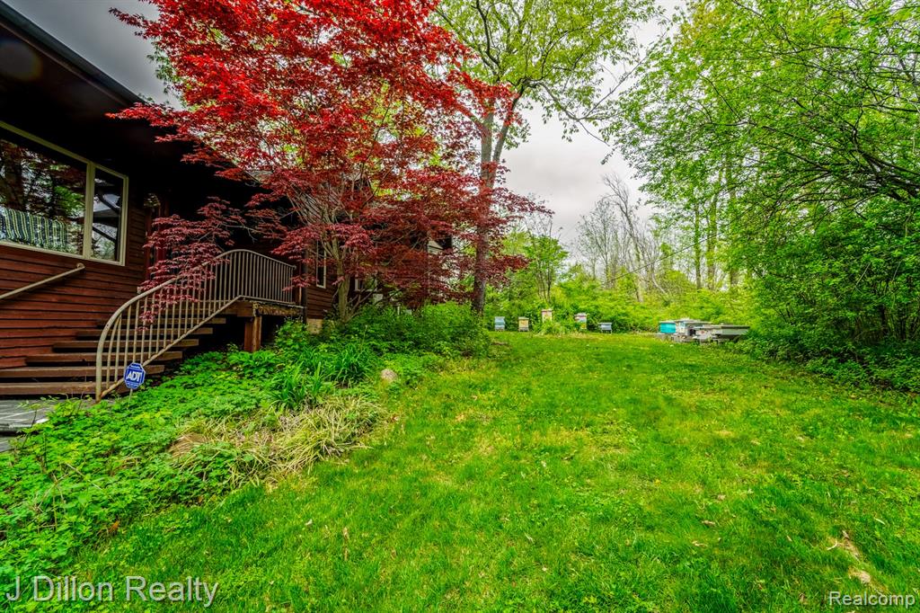 7250 Fosdick Road Saline, MI 48176 - Photo 4 of 60