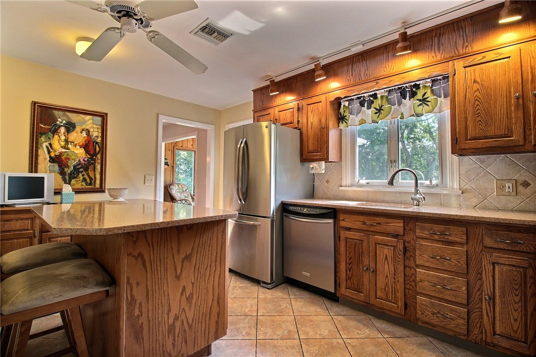 10 Plateau Road Westerly, RI 02891 - Photo 12 of 28