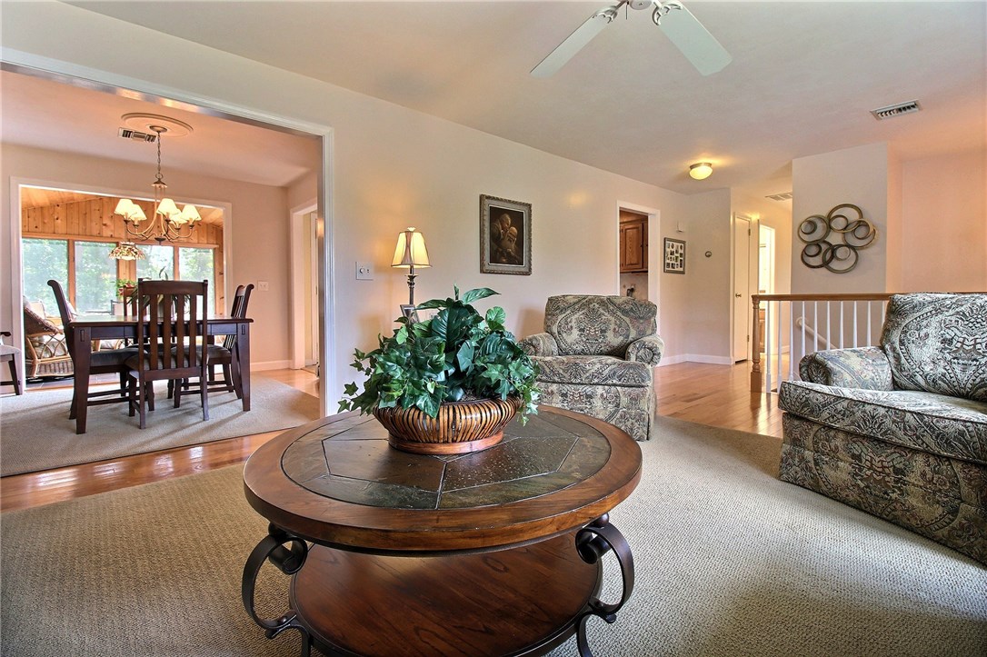 10 Plateau Road Westerly, RI 02891 - Photo 5 of 28