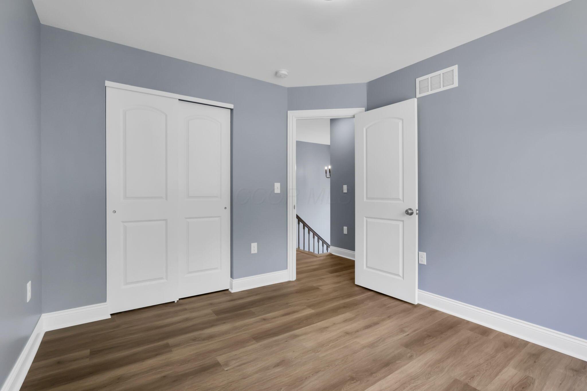 3254 Dover Road Columbus, OH 43204 - Photo 31 of 51 37-web-or-mls-011A9425 (6)