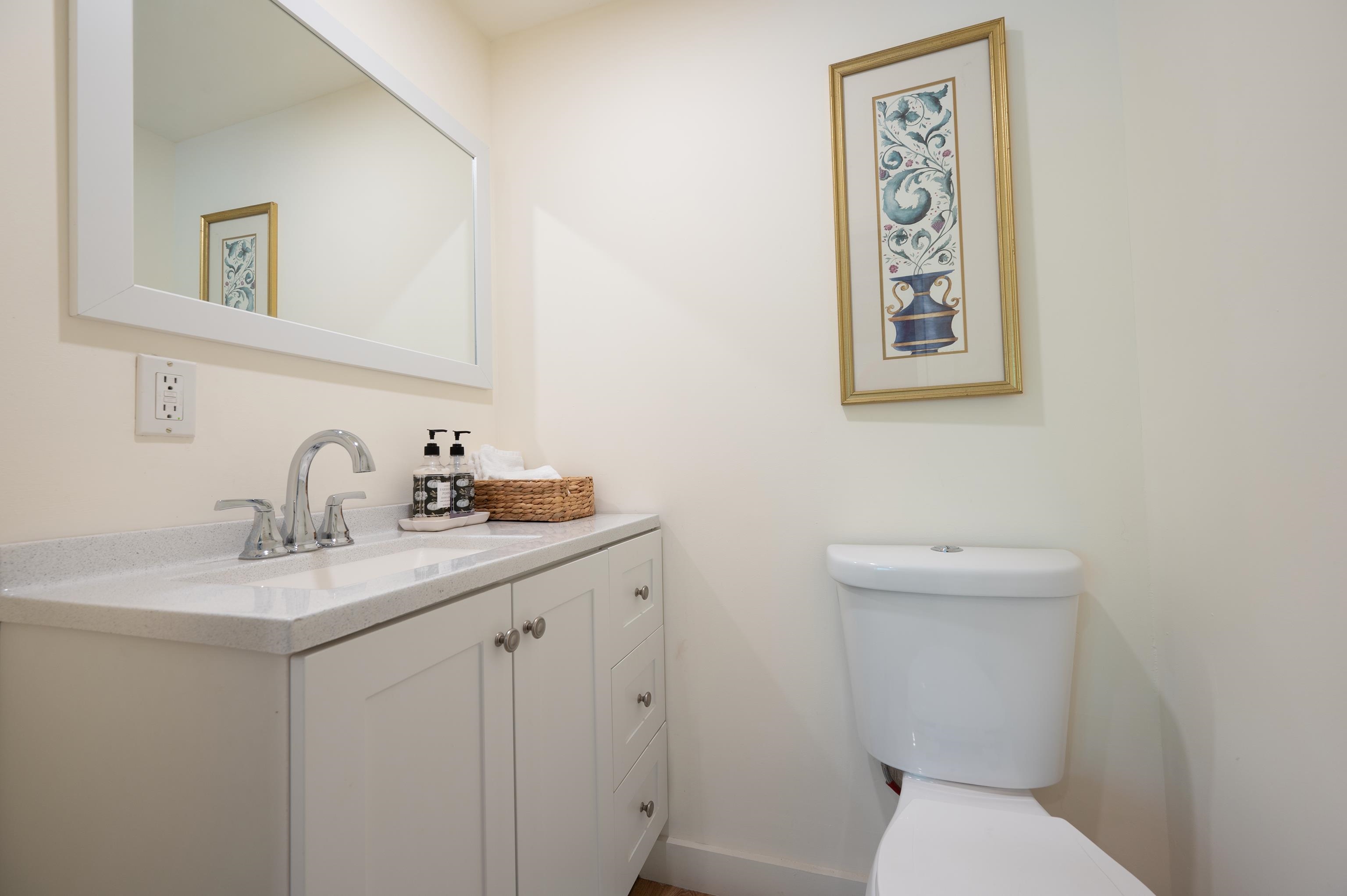 574 Willard Road, Unit 4D Hartford, VT 05059 - Photo 3 of 18