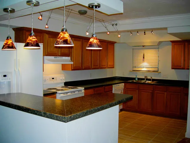 $1,895 | 5644 Nature Lane, Tallahassee, FL 32303