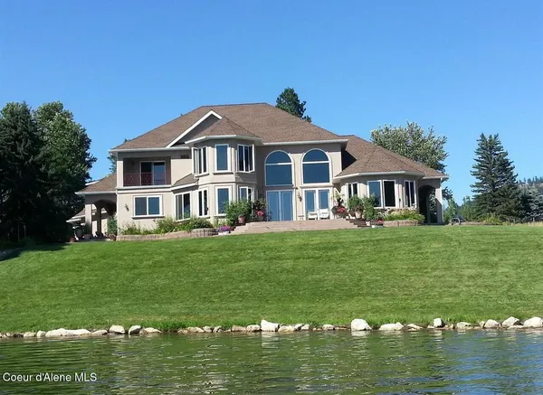 $2,500,000 | 100 Bonita Bay Drive, Sagle, ID 83860