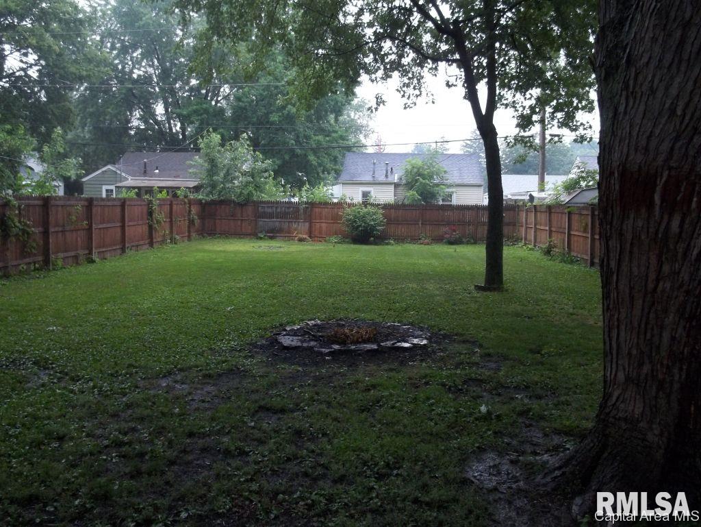 3032 South 2nd Street Springfield, IL 62703 - Photo 17 of 18
